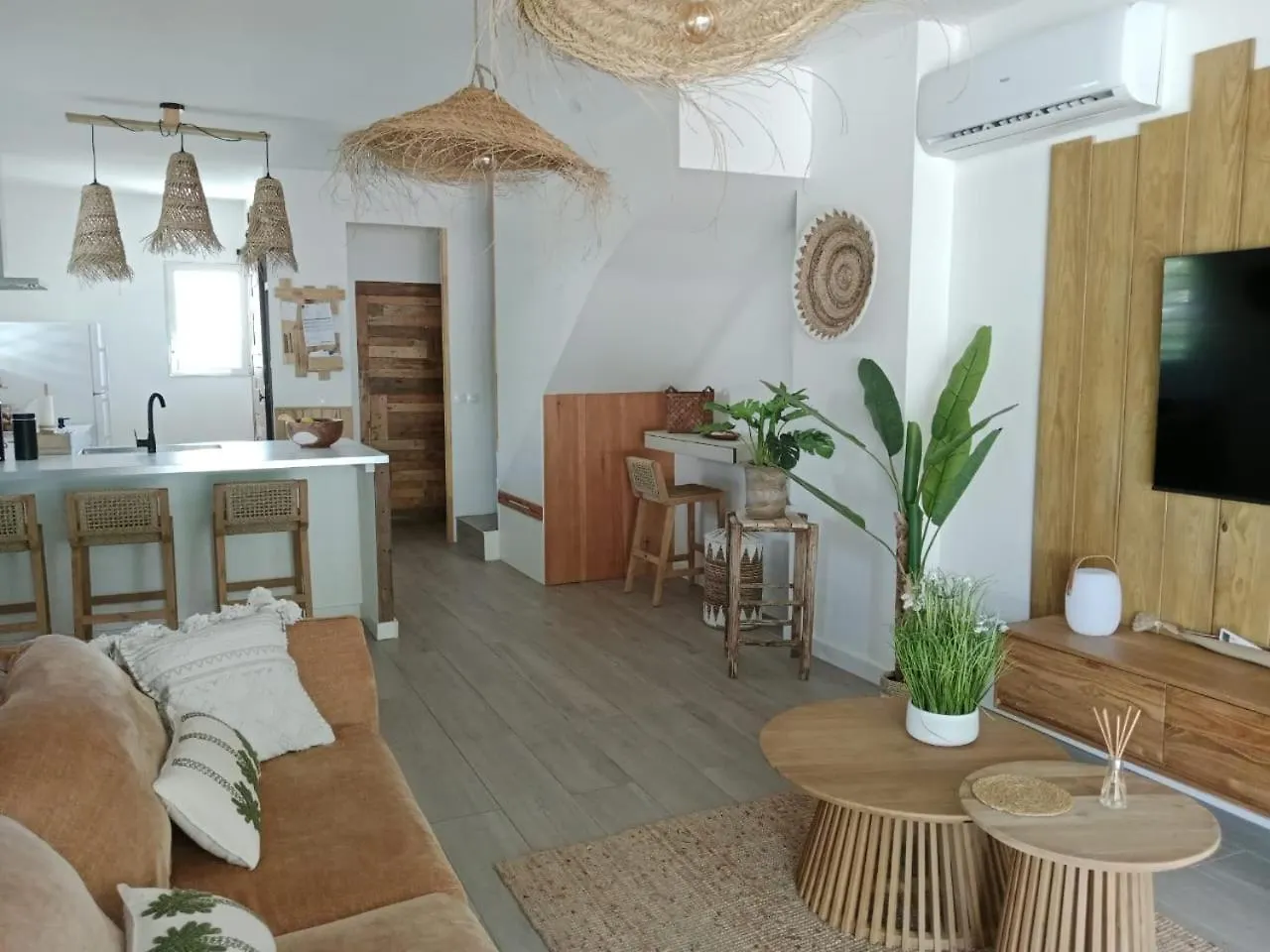 Villa Lola- Au Coeur De La Bo - 100M De La Plage, Cuve 800L Orient Bay
